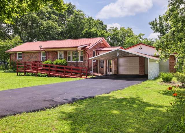 Property at 205 Cheatham Ave, Smyrna, TN 37167, 3 beds, 1.5 baths