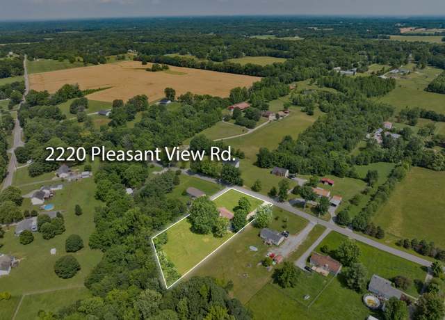 Property at 2220 Pleasant View Rd, Pleasant View, TN 37146, 3 beds, 2 baths