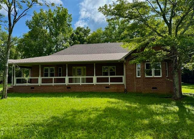 Property at 6604 Rock Creek Rd, Tullahoma, TN 37388, 3 beds, 3 baths