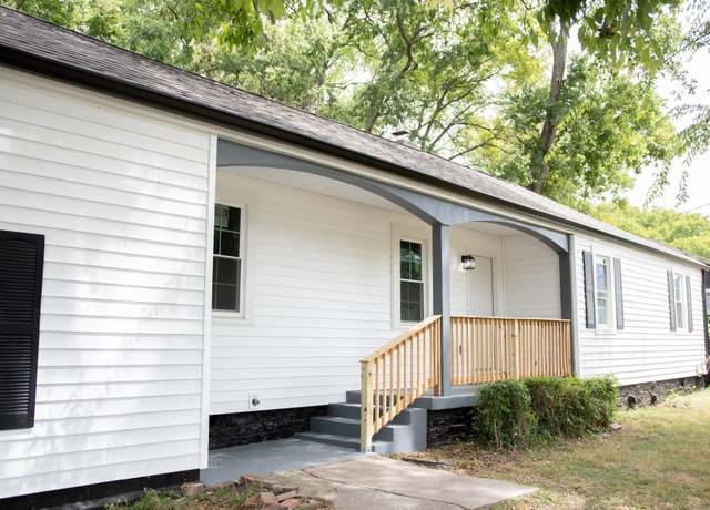 Property at 301 Harris St, Madison, TN 37115, 4 beds, 2 baths