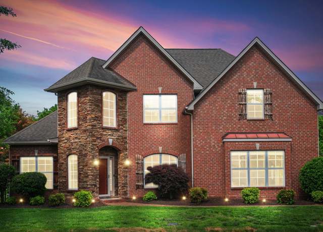 Property at 2732 Avington Ct, Murfreesboro, TN 37128, 4 beds, 3.5 baths
