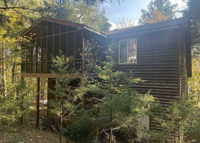 Property at 775 Scanty Branch Rd, Dixon Springs, TN 37057, 1 bed, 1 bath