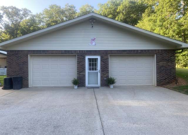 Property at 6010 Hwy 70w, Camden, TN 38320, 4 beds, 2.5 baths