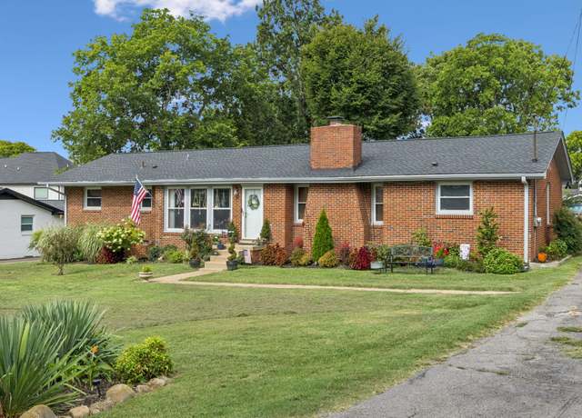 Property at 637 Westboro Dr, Nashville, TN 37209, 3 beds, 1.5 baths