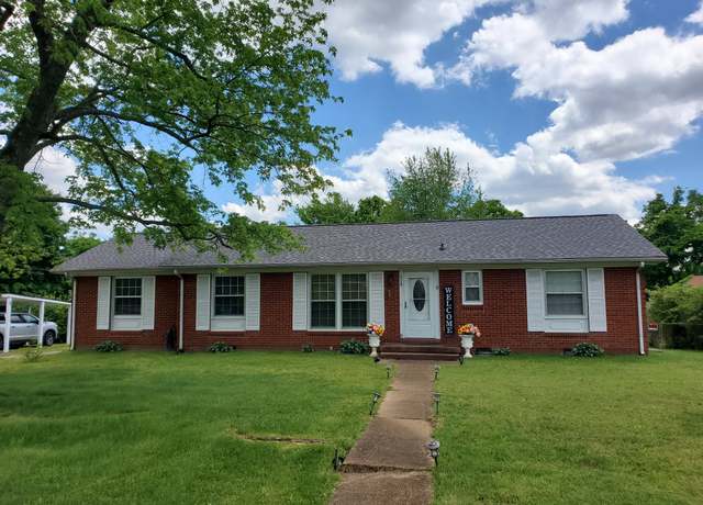 Property at 514 Wren Dr, Clarksville, TN 37040, 3 beds, 1.5 baths