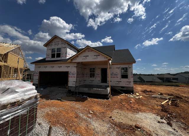 Property at 273 Cardinal Crk, Clarksville, TN 37040, 4 beds, 2.5 baths