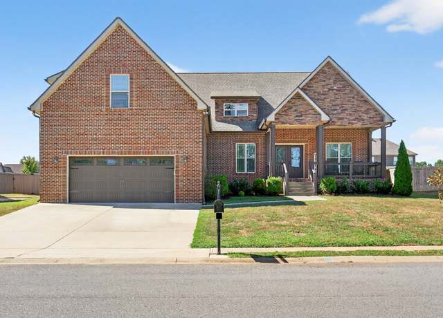 Property at 2842 Chatfield Dr, Clarksville, TN 37043, 4 beds, 3.5 baths