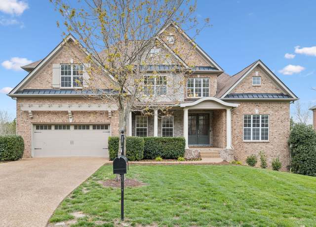 Property at 1340 Sweetwater Dr, Brentwood, TN 37027, 4 beds, 4 baths