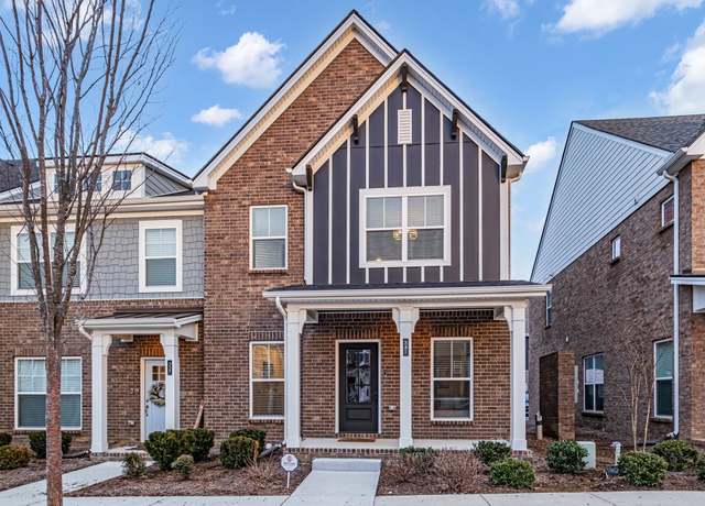 Property at 341 Twig Ct, Hendersonville, TN 37075, 3 beds, 2.5 baths