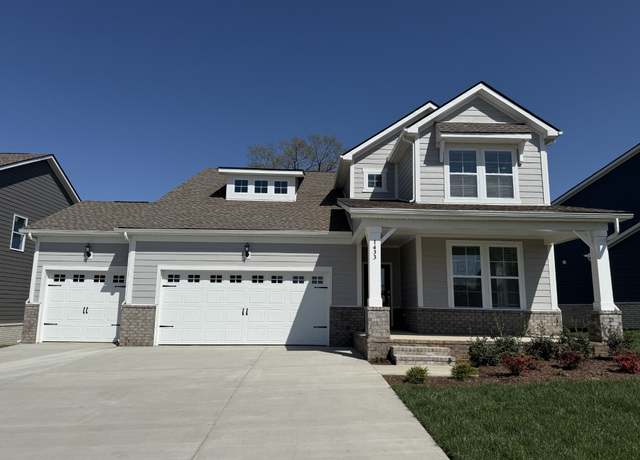 Property at 1433 English Oak Dr, Clarksville, TN 37043, 4 beds, 3 baths