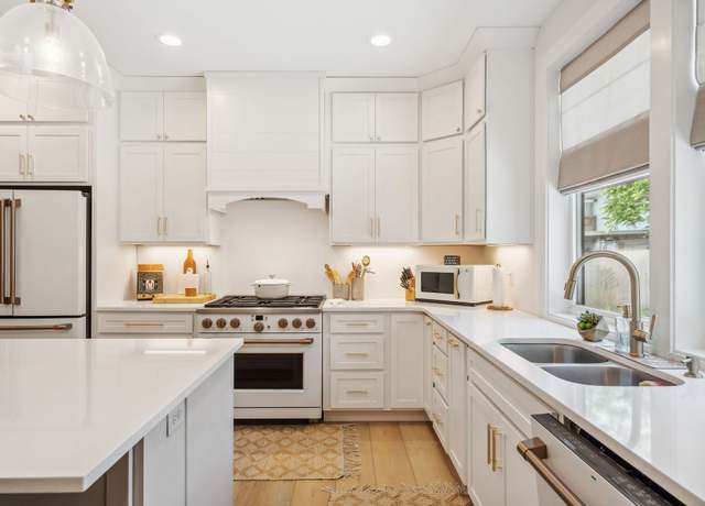 Property at 2819B Hody Dr, Nashville, TN 37206, 3 beds, 2 baths