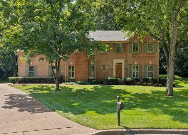 Property at 712 Roxburgh Cv, Brentwood, TN 37027, 4 beds, 2.5 baths