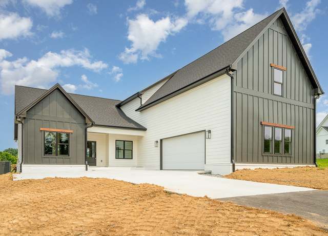 Property at 50 Lauderdale Ln, Hartsville, TN 37074, 4 beds, 3 baths