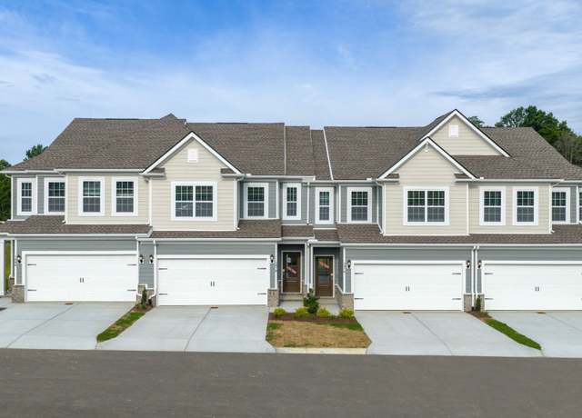 Property at 1800 Tupelo Ln, Columbia, TN 38401, 3 beds, 2.5 baths