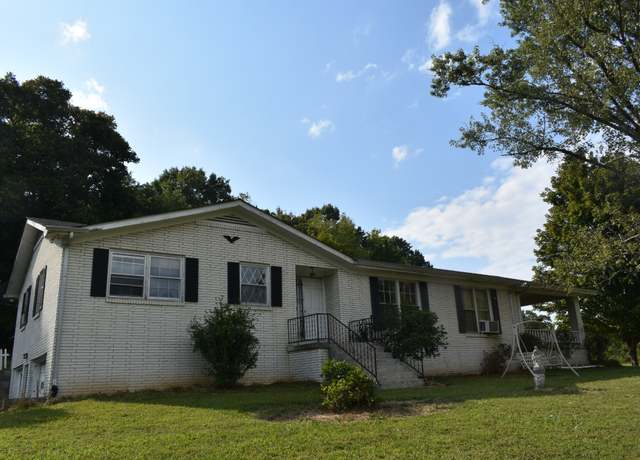 Property at 415 Defeated Creek Hwy, Carthage, TN 37030, 3 beds, 2.5 baths