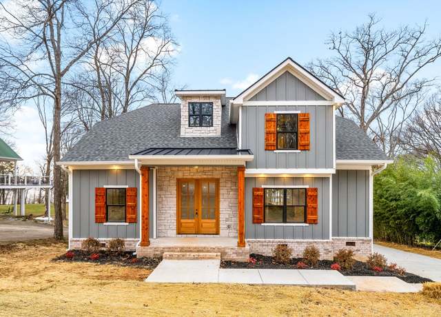 Property at 311 Riverview Dr, Dover, TN 37058, 4 beds, 2.5 baths