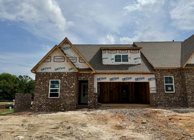 Property at 101 Yuma Ln, White House, TN 37188, 3 beds, 3 baths