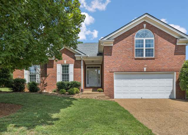 Property at 2112 Golden Oak Ln, Madison, TN 37115, 3 beds, 2 baths