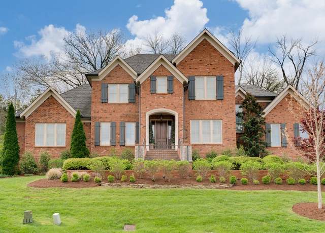 Property at 922 Dorset Dr, Brentwood, TN 37027, 4 beds, 5.5 baths