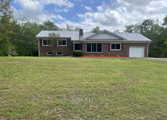Property at 159 Mindy Dr, Waynesboro, TN 38485, 5 beds, 3 baths