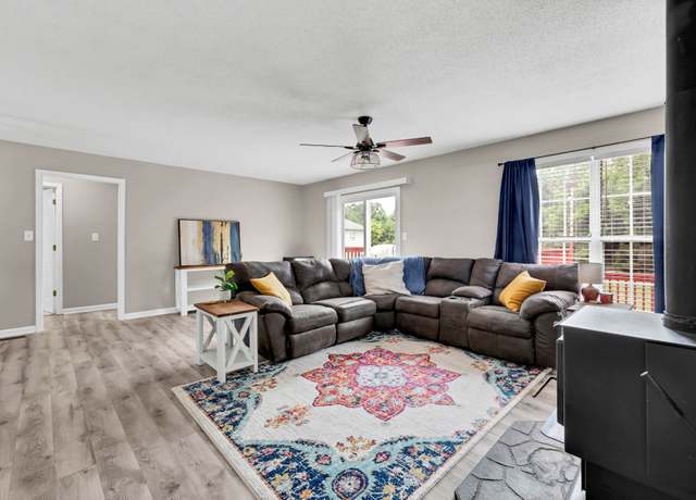 Property at 3465 John Taylor Rd, Woodlawn, TN 37191, 3 beds, 2 baths