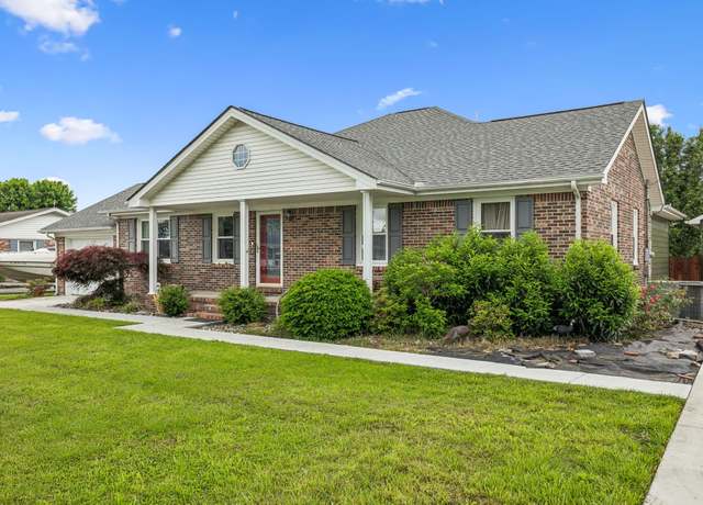 Property at 595 Pack Cir, Smithville, TN 37166, 3 beds, 3 baths