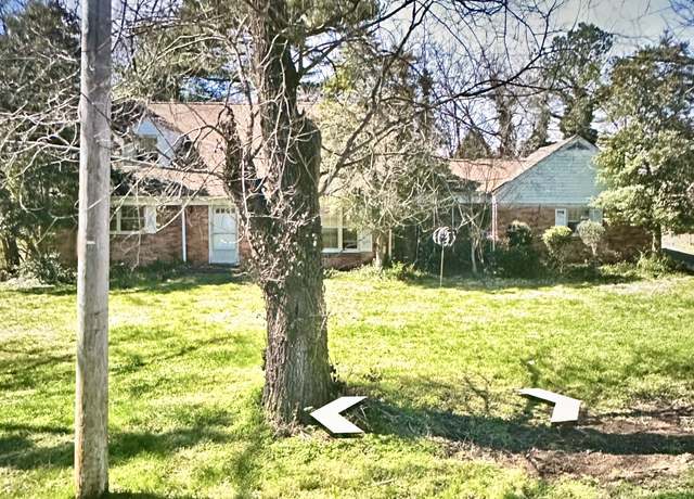 Property at 2013 Riverwood Dr, Nashville, TN 37216, 3 beds, 2 baths