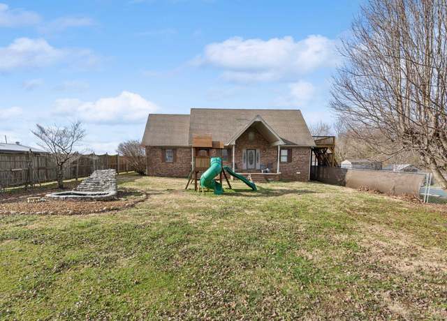 Property at 1835 Old Gamaliel Rd, Red Boiling Springs, TN 37150, 3 beds, 2 baths