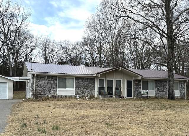 Property at 2306 Raspberry Ln, Lebanon, TN 37087, 4 beds, 2 baths