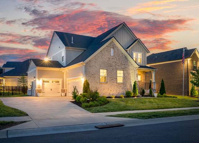 Property at 125N Newbury Dr, White House, TN 37188, 4 beds, 3.5 baths