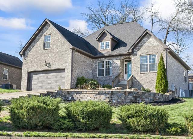 Property at 3283 Mecklenburg Dr, Columbia, TN 38401, 3 beds, 3 baths