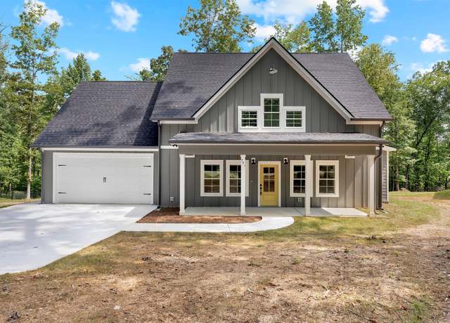 Property at 791 Hasty Ln, Estill Springs, TN 37330, 3 beds, 2.5 baths