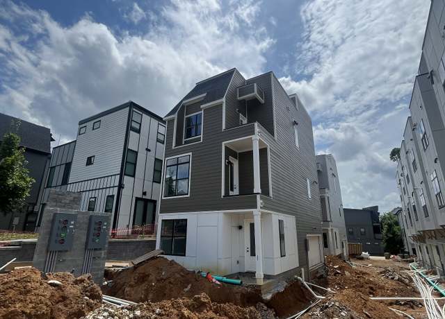 Property at 110D Myrtle St, Nashville, TN 37206, 4 beds, 4 baths