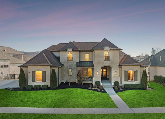 Property at 6313 Turkey Foot Ct, Franklin, TN 37067, 4 beds, 4.5 baths