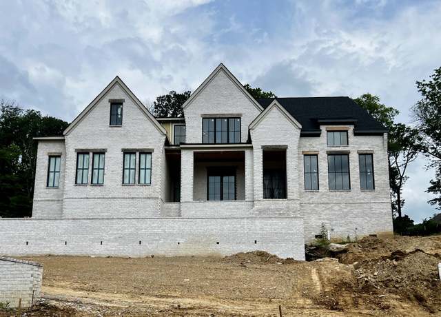 Property at 1586 Eastwood Dr, Brentwood, TN 37027, 5 beds, 6 baths