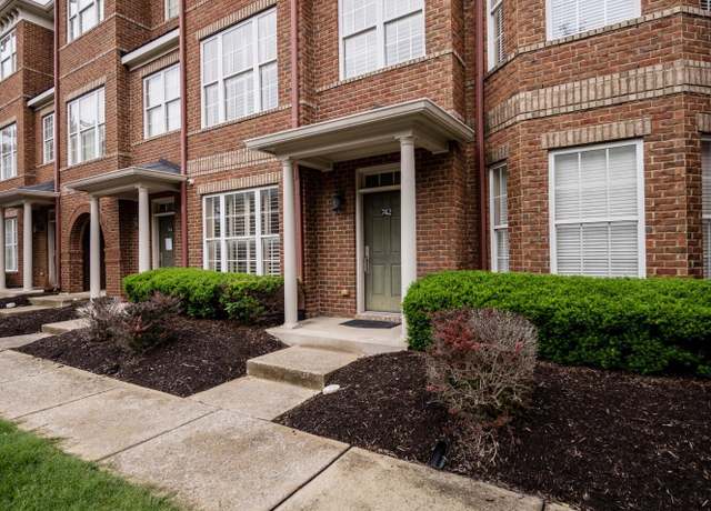 Property at 742 Wedgewood Park, Nashville, TN 37203, 2 beds, 2.5 baths
