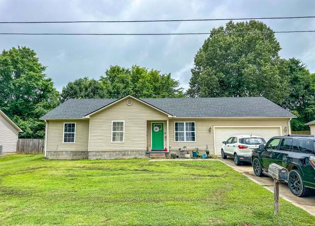 Property at 1097 Taylor Ln, Newbern, TN 38059, 4 beds, 2 baths
