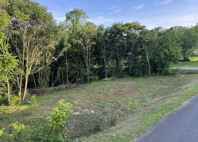 Property at 286 Belton Ave, Newport, TN 37821