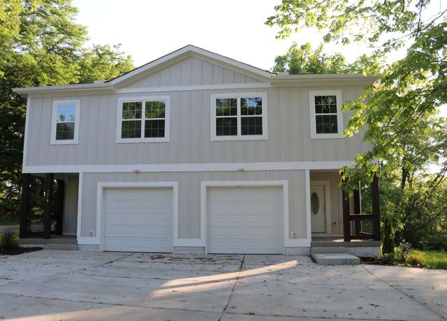 Property at 721 Poplar St, Columbia, TN 38401, 8 beds, 4 baths