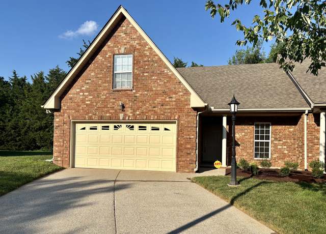 Property at 2303 Keegan Dr, Murfreesboro, TN 37130, 3 beds, 2.5 baths
