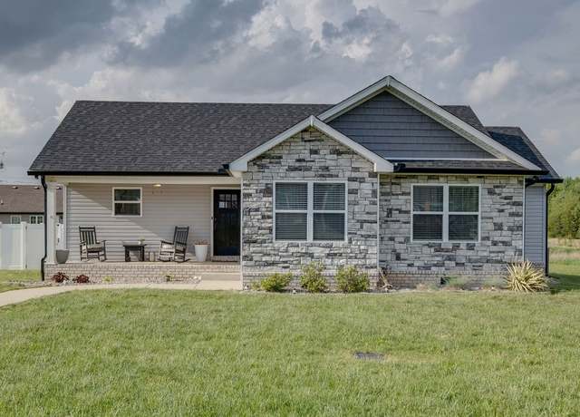 Property at 111 Thacker Dr, Portland, TN 37148, 3 beds, 2 baths