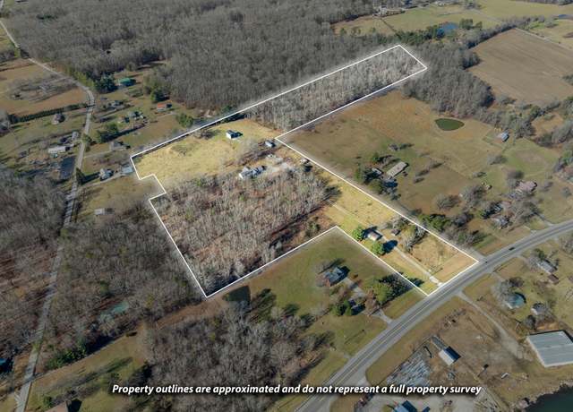 Property at 5766 S York Hwy, Clarkrange, TN 38553, 4 beds, 2.5 baths