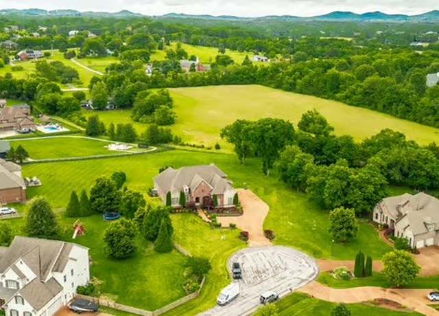Property at 4510 Hyannis Ct, Franklin, TN 37064, 4 beds, 4 baths