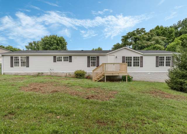 Property at 125 Crestview Dr, Mount Juliet, TN 37122, 3 beds, 2 baths