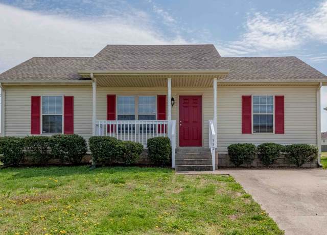 Property at 552 Oakmont Dr, Clarksville, TN 37042, 3 beds, 2 baths