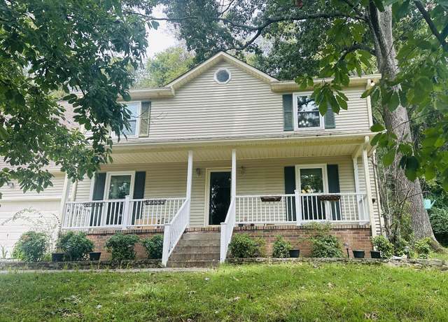 Property at 110 Mckinley Dr, Columbia, TN 38401, 4 beds, 2.5 baths