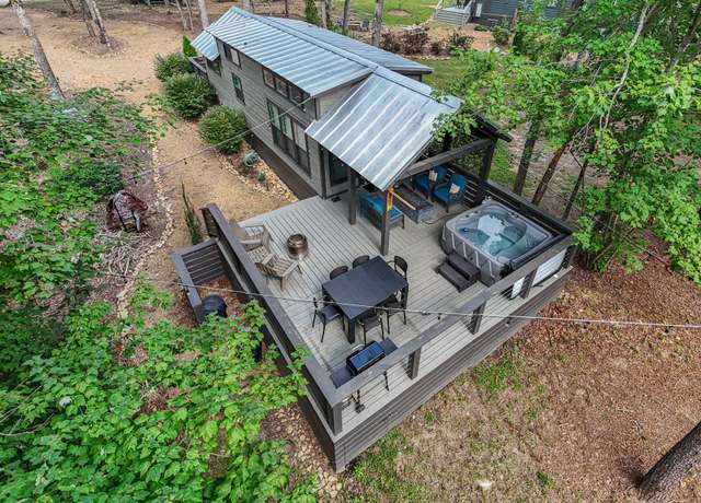 Property at 574 Deer Lick Trl, Monteagle, TN 37356, 1 bed, 1 bath