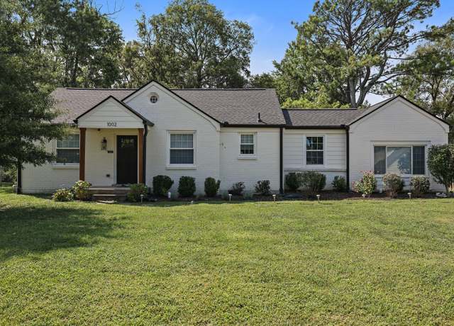 Property at 1002 Gwynn Dr, Nashville, TN 37216, 3 beds, 2 baths