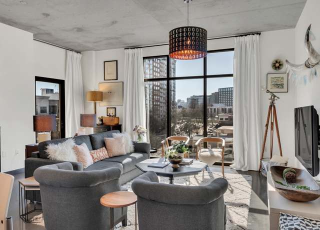 Property at 1510 Demonbreun St #810, Nashville, TN 37203, 1 bed, 1 bath