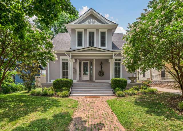 Property at 825 Acklen Ave, Nashville, TN 37203, 3 beds, 3 baths